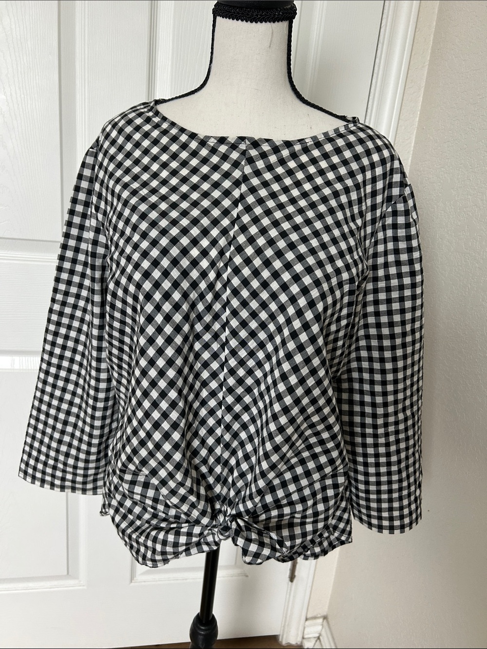 Zara Black and White Gingham Knot-Front Blouse, Sz. L, Gently Used.